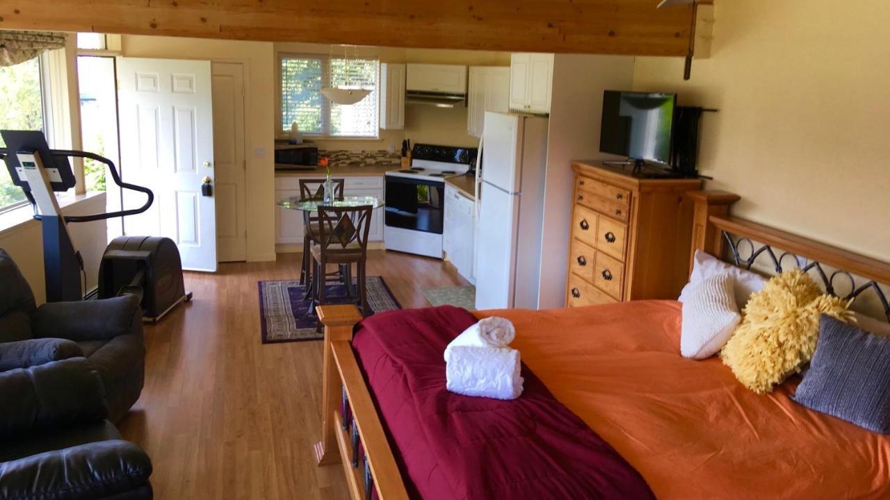 Kelli Creek Cottage - Reduced Price On Tours Juneau Exterior photo